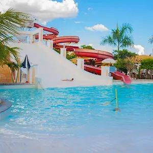 https://lacqua-diroma-cn-hospedagem.caldasnovashotels.com